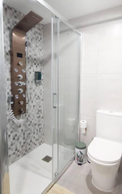 Apartamento - Lujo - Parking, Maquina Arcade, Wifi Y Netflix
